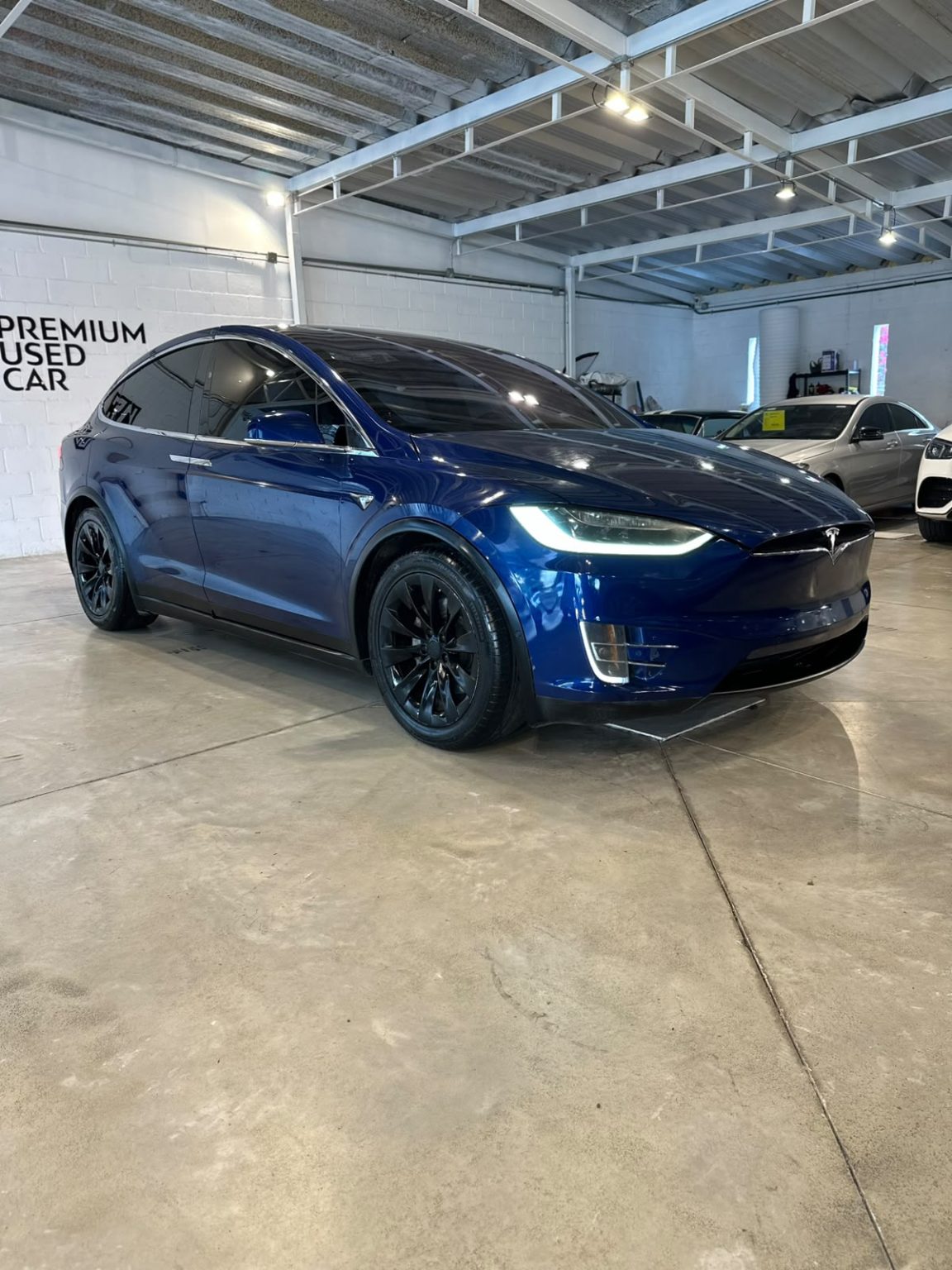 Tesla Model x 100D 2018 373,835 km $840,000 | Premium Used Car